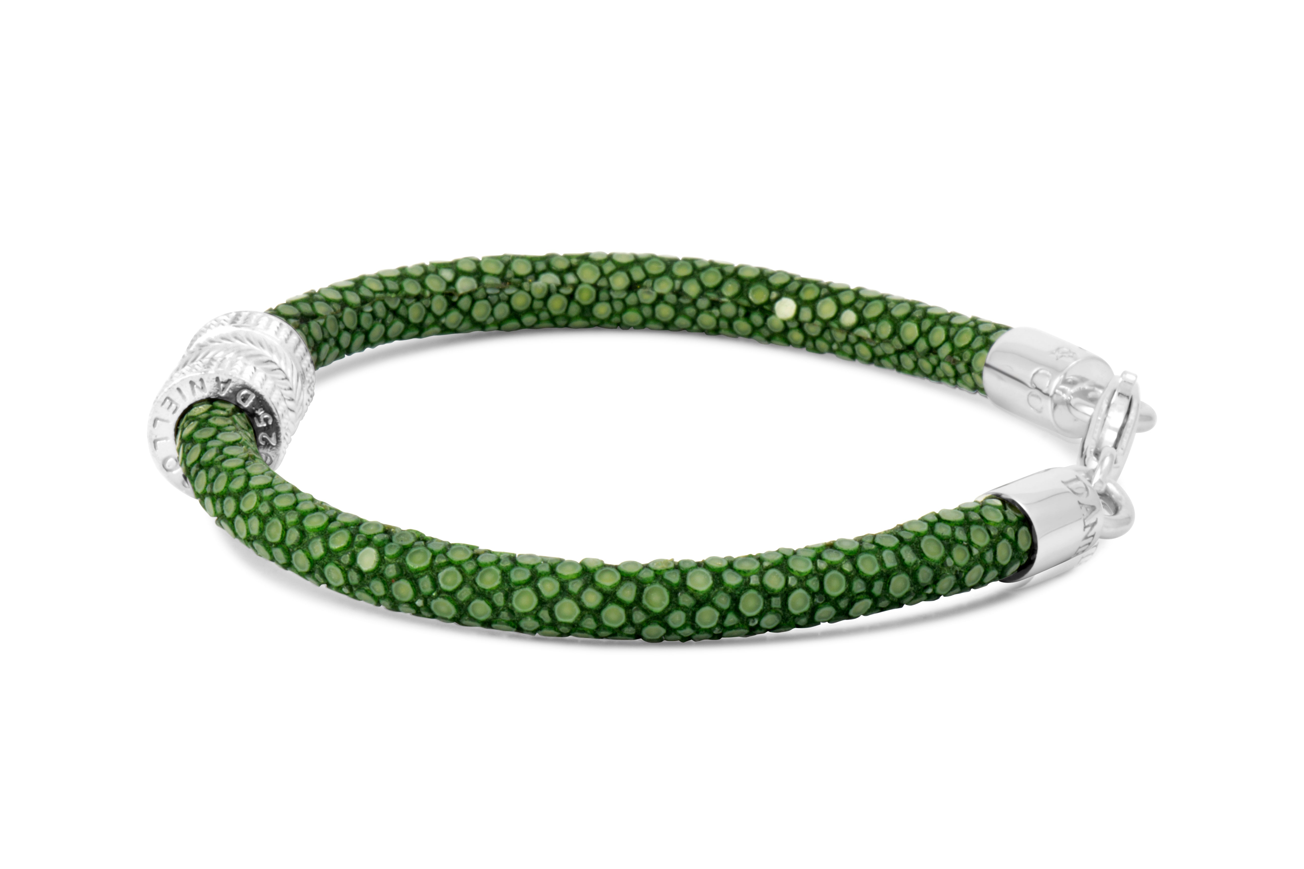 Exotic Emerald Green Sting Karver Bracelet