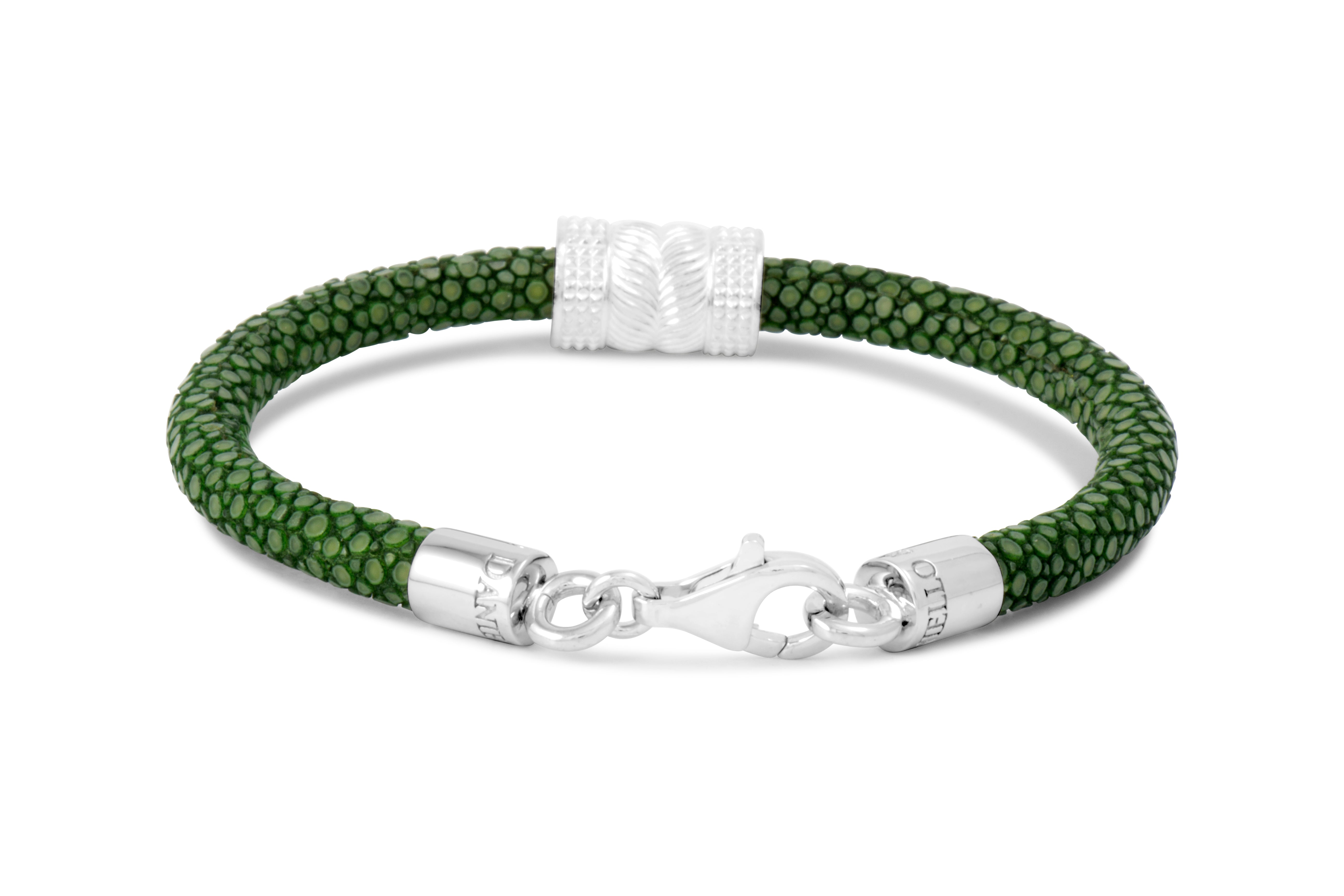 Exotic Emerald Green Sting Karver Bracelet